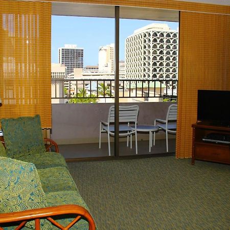 Royal Kuhio Resort Гонолулу Экстерьер фото
