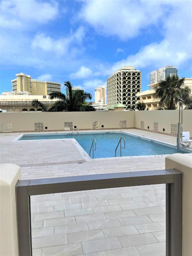 Royal Kuhio Resort Гонолулу Экстерьер фото